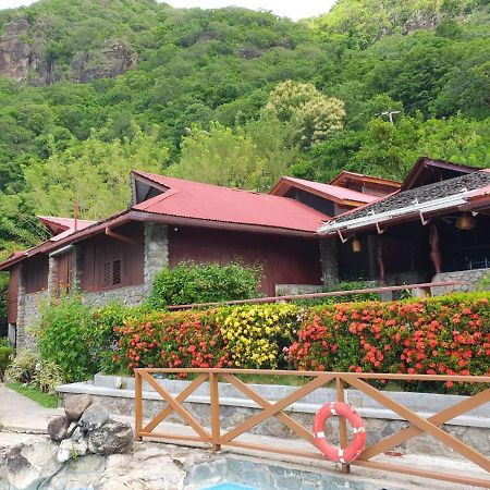 Hummingbird Beach Resort Soufrière Exteriör bild